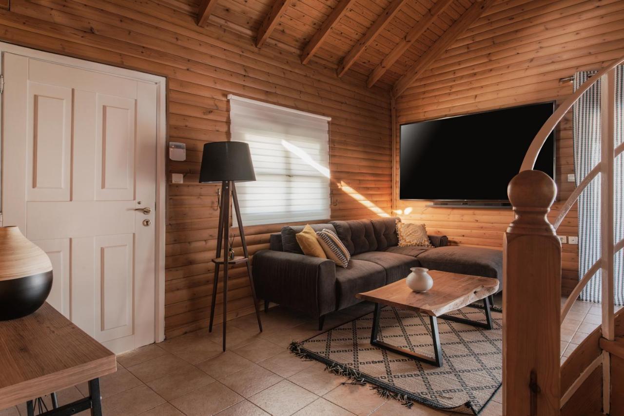 Wood House "Private Spa" Vergia Exteriér fotografie