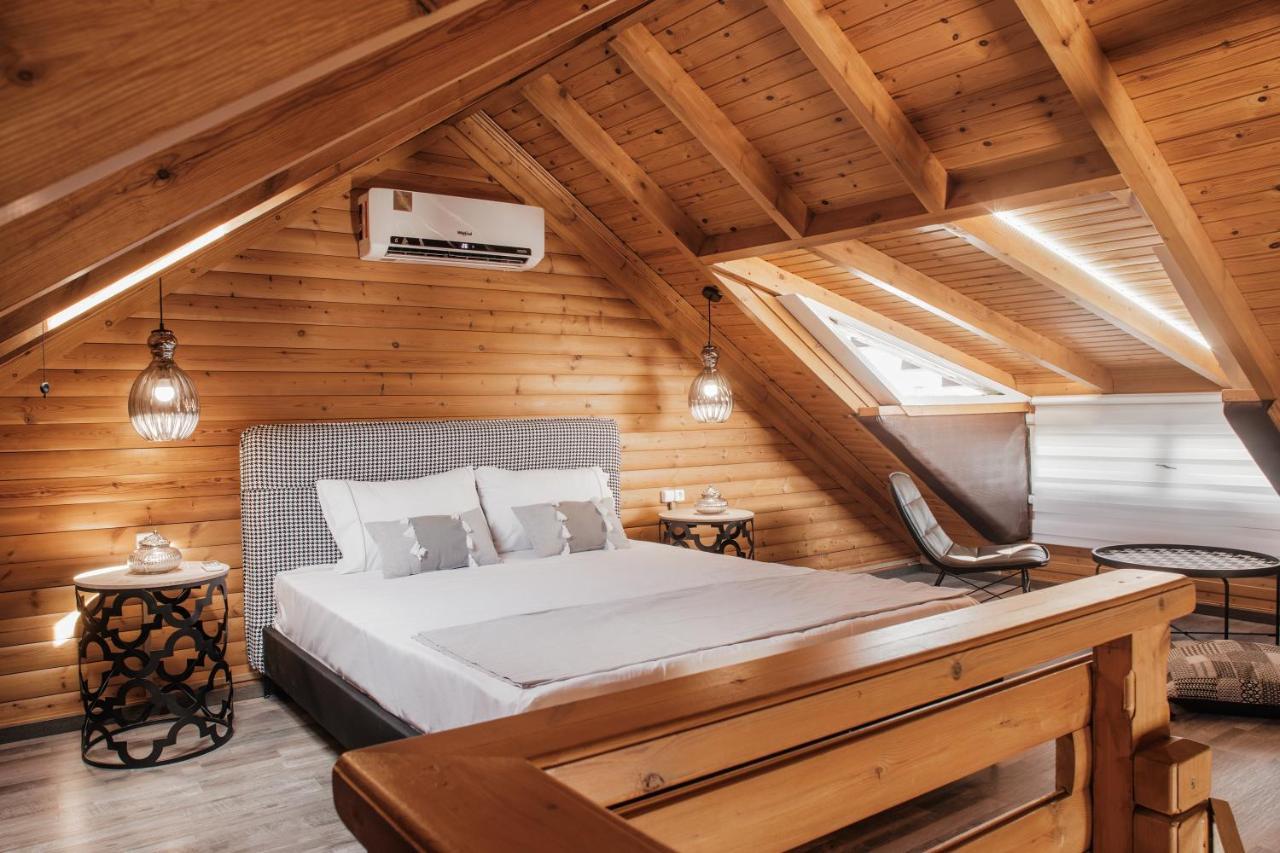 Wood House "Private Spa" Vergia Exteriér fotografie
