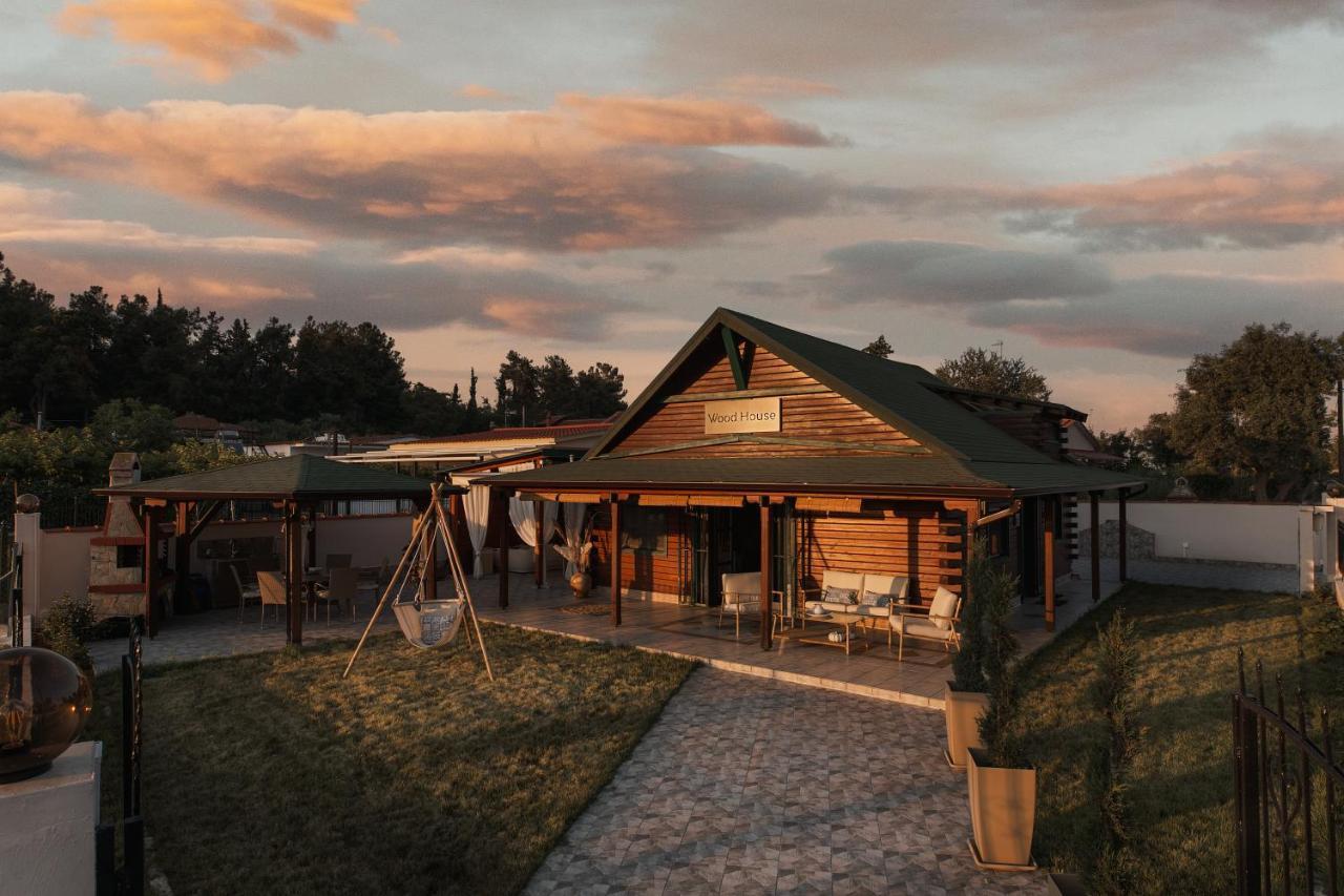 Wood House "Private Spa" Vergia Exteriér fotografie